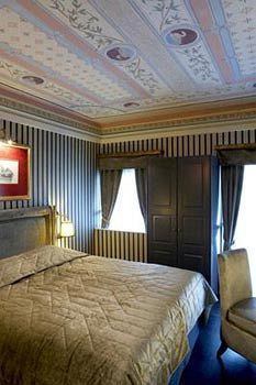Otel Maison Grecque Extraordinaire Patras